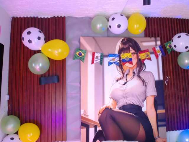 Sofi-Thomas live cam on BongaCams