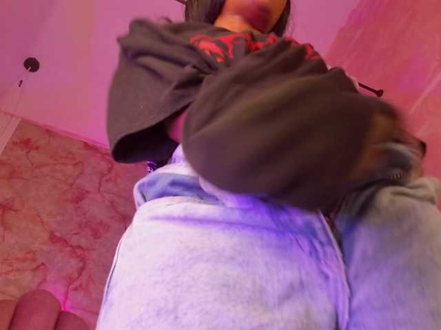 Sofi-Thomas live cam on BongaCams