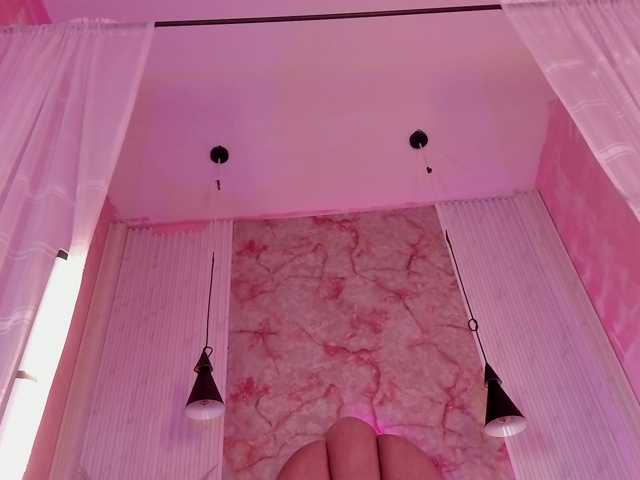Sofi-Thomas live cam on BongaCams
