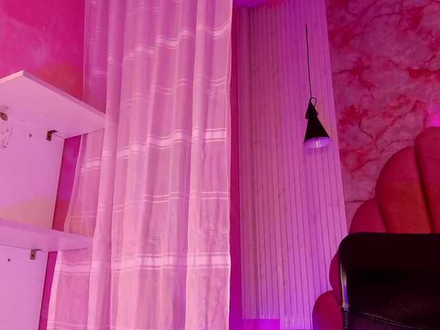 Sofi-Thomas live cam on BongaCams