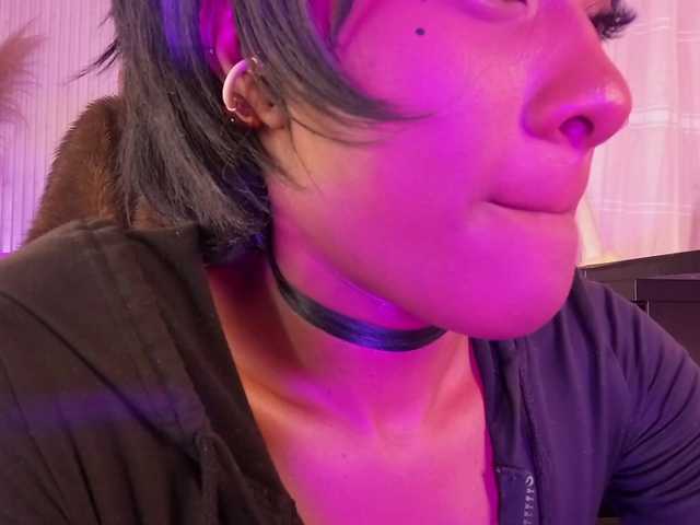 Sofi-Thomas live cam on BongaCams