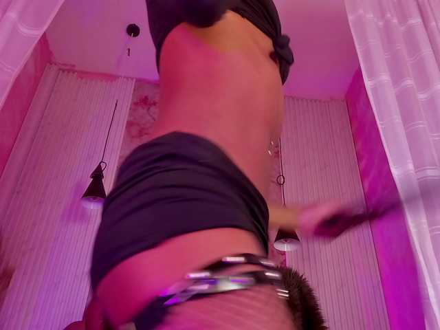 Sofi-Thomas live cam on BongaCams