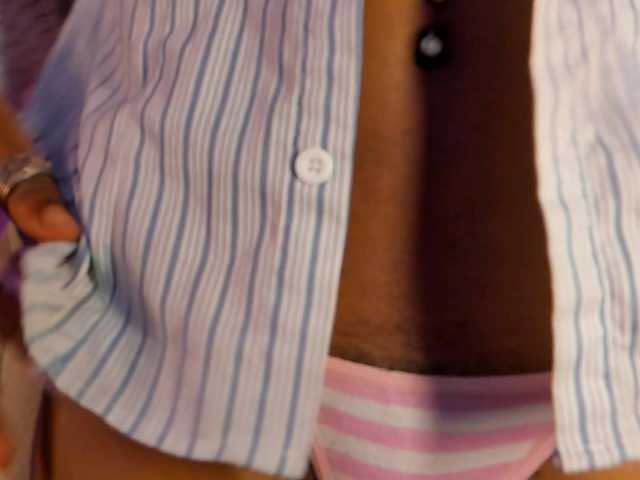 Sofi-Thomas live cam on BongaCams
