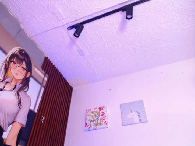Sofi-Thomas live cam on BongaCams