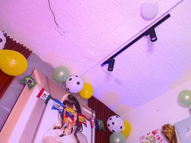 Sofi-Thomas live cam on BongaCams
