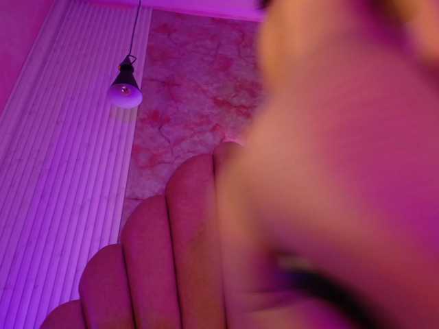 Sofi-Thomas live cam on BongaCams