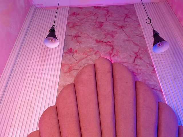 Sofi-Thomas live cam on BongaCams