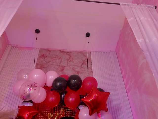 Sofi-Thomas live cam on BongaCams