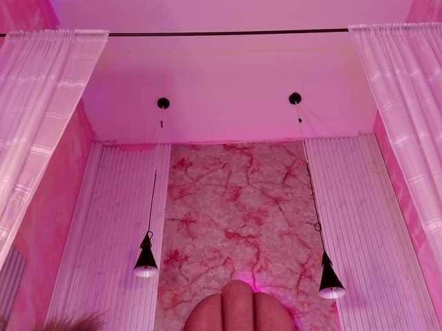 Sofi-Thomas live cam on BongaCams