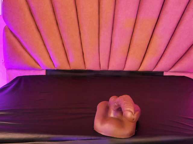 Sofi-Thomas live cam on BongaCams