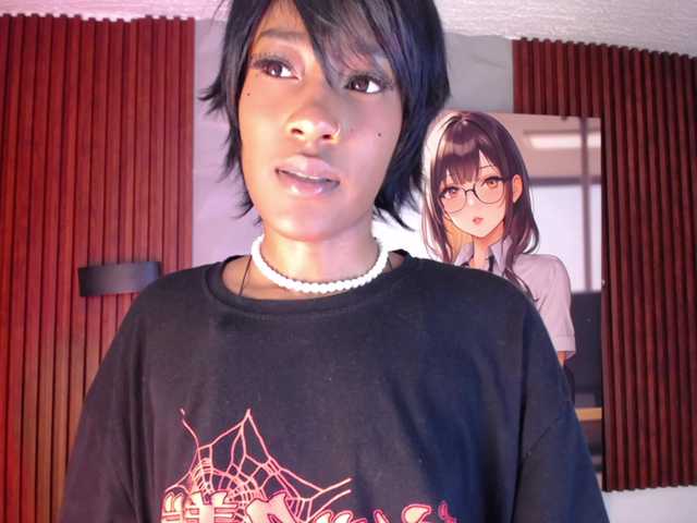 Sofi-Thomas's BongaCams show and profile