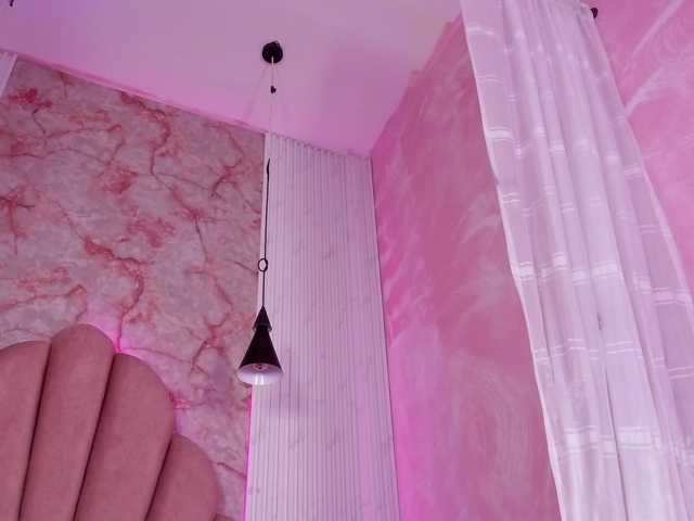 Sofi-Thomas live cam on BongaCams