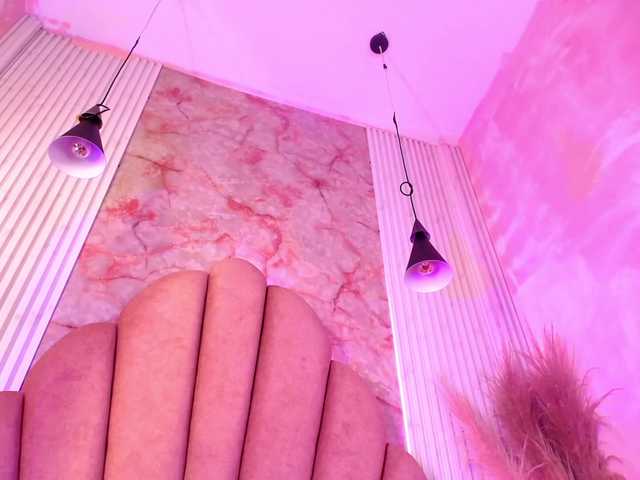 Sofi-Thomas live webcam show