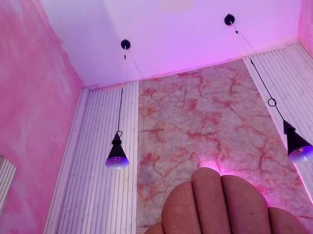 Sofi-Thomas live cam on BongaCams