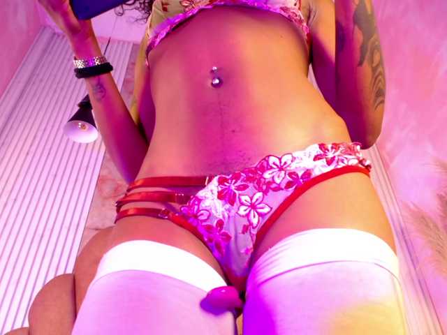 Sofi-Thomas live cam on BongaCams