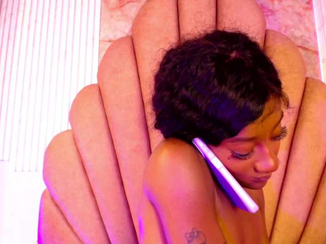 Sofi-Thomas live cam on BongaCams