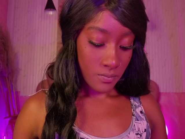 Sofi-Thomas live cam on BongaCams