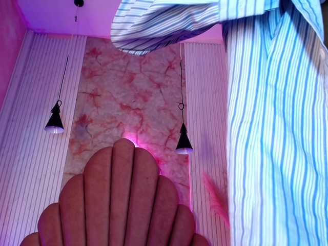 Sofi-Thomas live cam on BongaCams