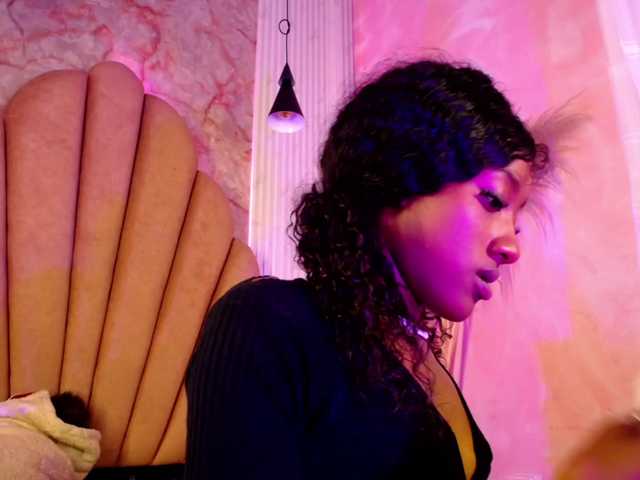 Sofi-Thomas live webcam show
