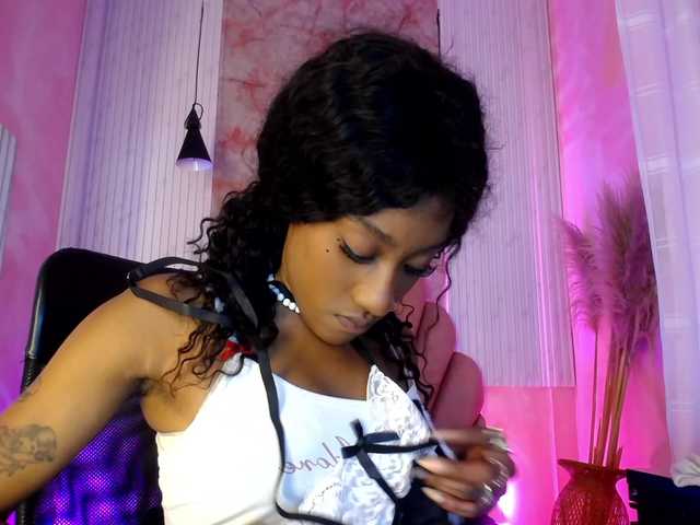 Sofi-Thomas live cam on UnifiedCams