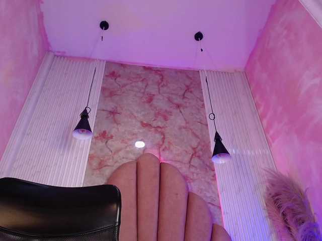 Sofi-Thomas live cam on BongaCams