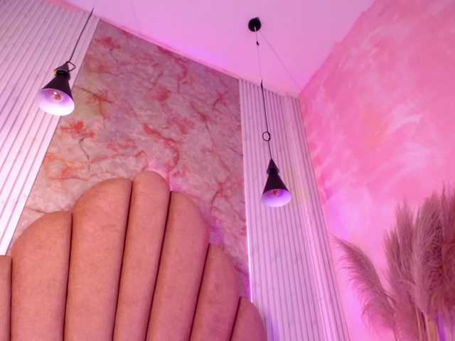Sofi-Thomas live cam on BongaCams