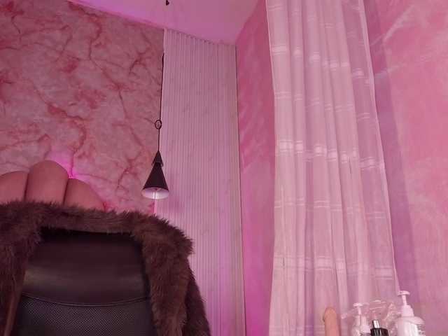 Sofi-Thomas live cam on BongaCams