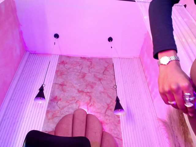 Sofi-Thomas live cam on BongaCams
