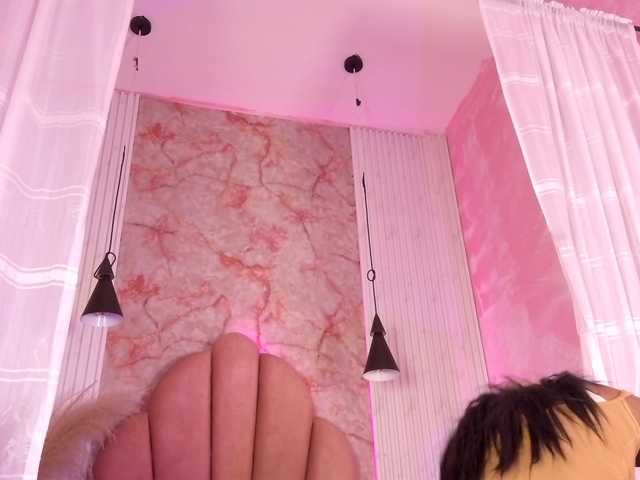 Sofi-Thomas live cam on BongaCams
