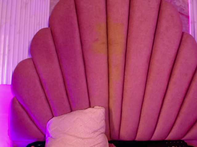 Sofi-Thomas live cam on BongaCams