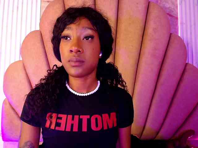 sofi-thomas's live room