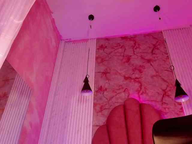 sofi-thomas's live room