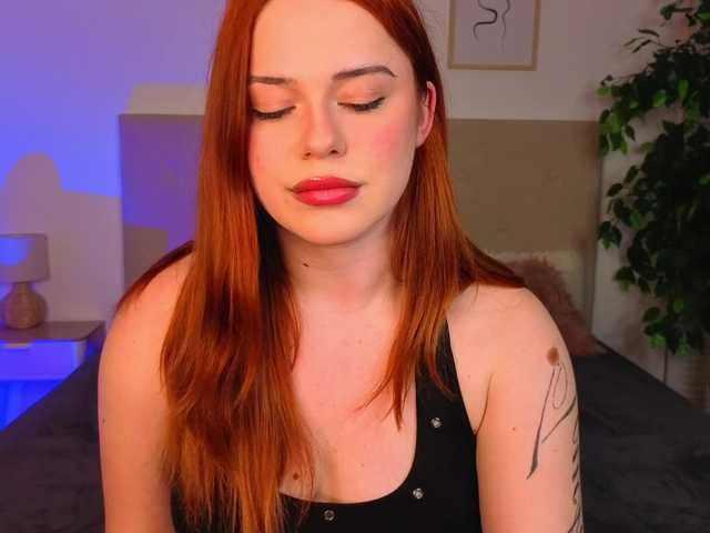 A-R-T-A1's BongaCams show and profile