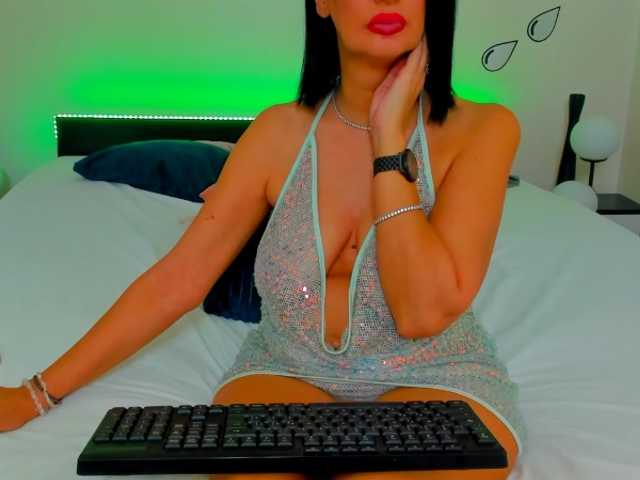 shanon4u live cam on UnifiedCams