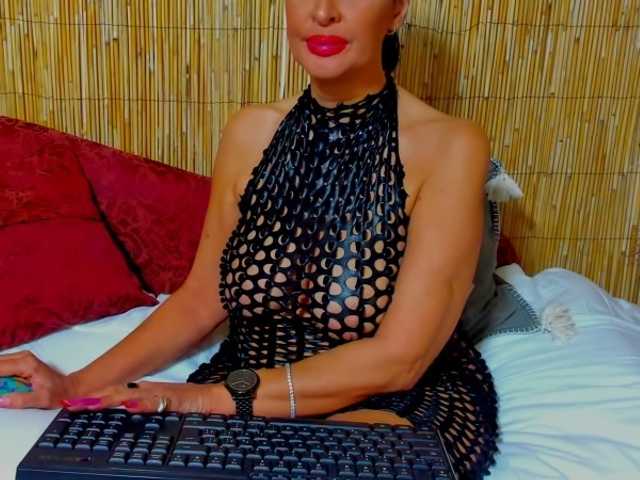 Sex chat gratuit in direct cu shanon4u pe BongaCams