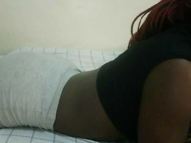Prettyebony3