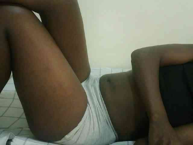 Prettyebony3 webcam