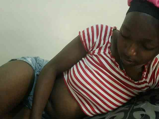 Prettyebony3 Prettyebony3