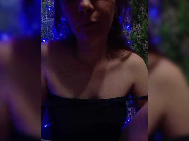 Marina1997-a's BongaCams show and profile