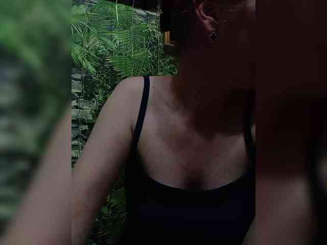 Marina1997-a Live Webcam on BongaCams