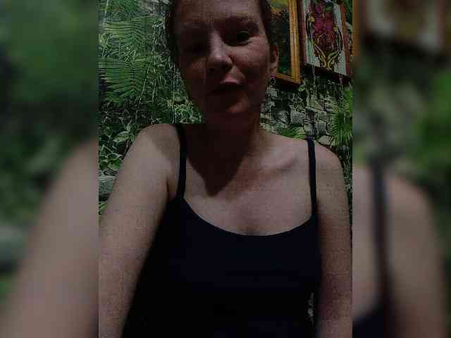 Marina1997-a webcam