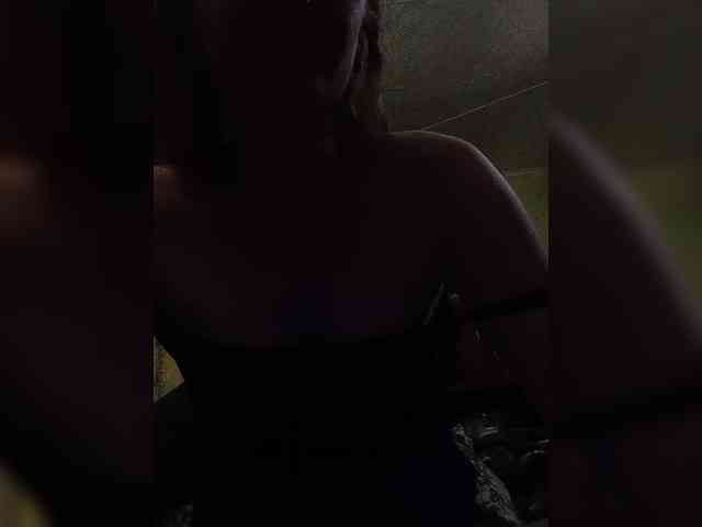Marina1997-a webcam