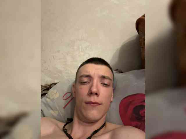 Falseness0 webcam