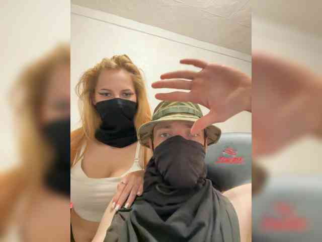 Falseness0 Sex Cam Show