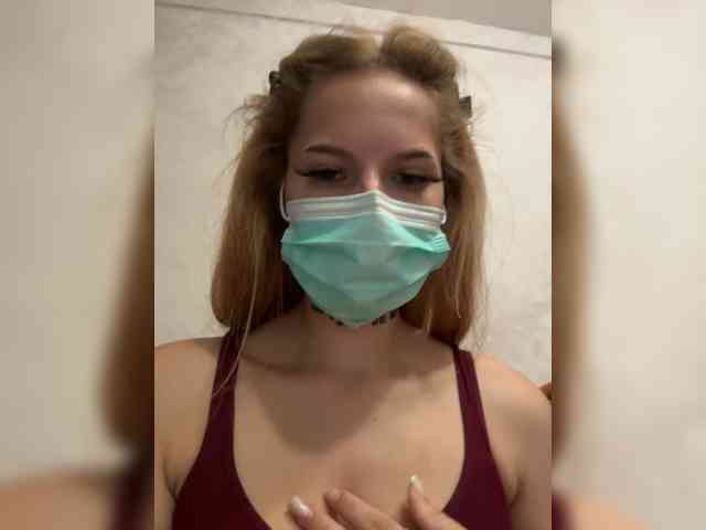 Falseness0 webcam