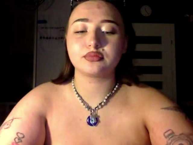 AriaLove live cam on BongaCams