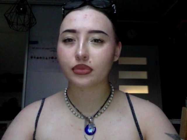 AriaLove live cam on BongaCams