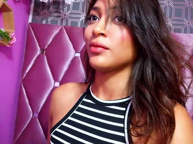 PAU-TAFUR's BongaCams show and profile