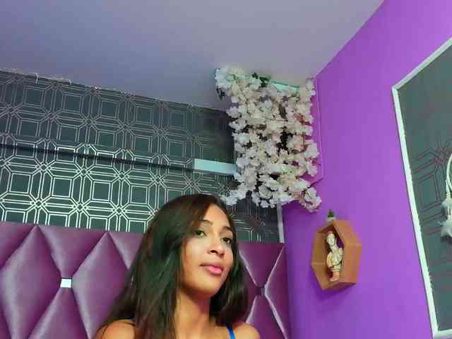 Modella: PAU-TAFUR