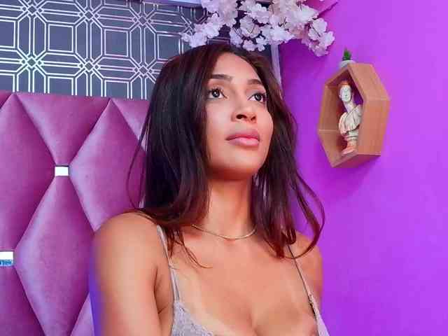 Modella: PAU-TAFUR